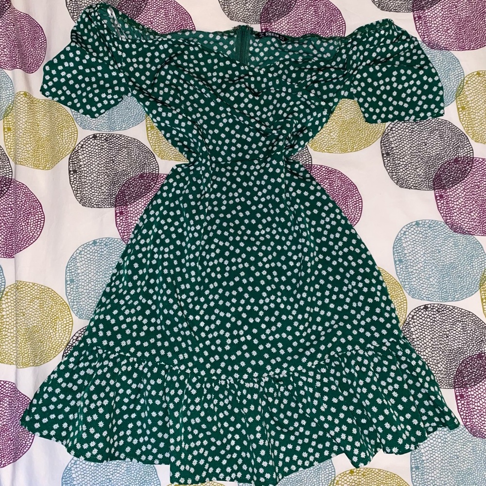 Off the shoulder flowy dress